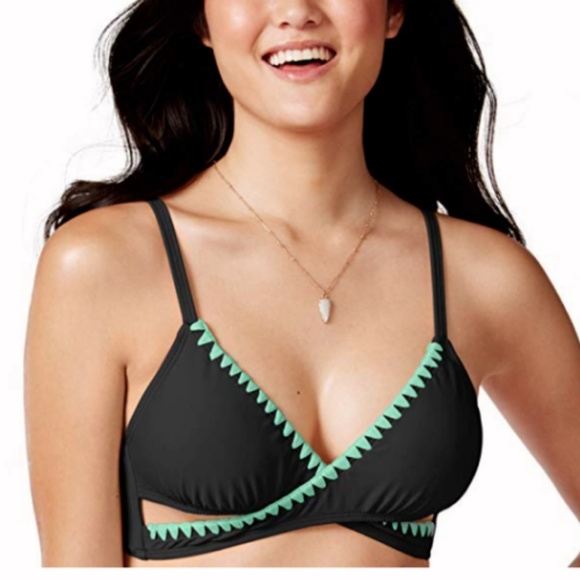 Bikini Nation Other - NWT Bikini Nation Contrast-Trim Halter Bikini Top Bikini Nation Other - NWT Bikini Nation Contrast-Trim Halter Bikini Top